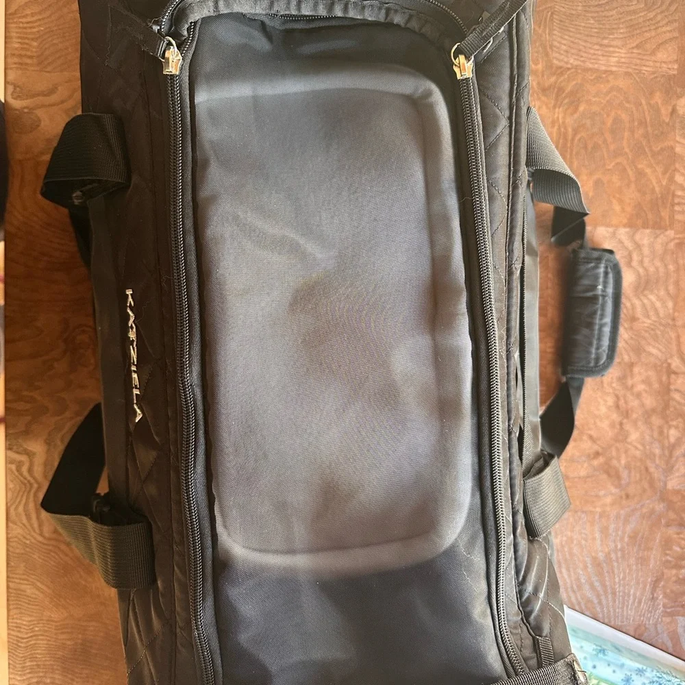 Small Pet Carrier - Excellent Condition